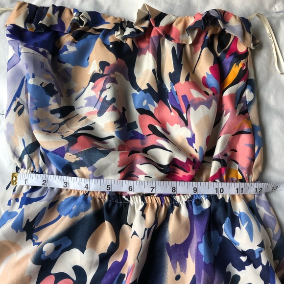 Velvet Heart Strapless Brightly Colored Top - Picture 7 of 8